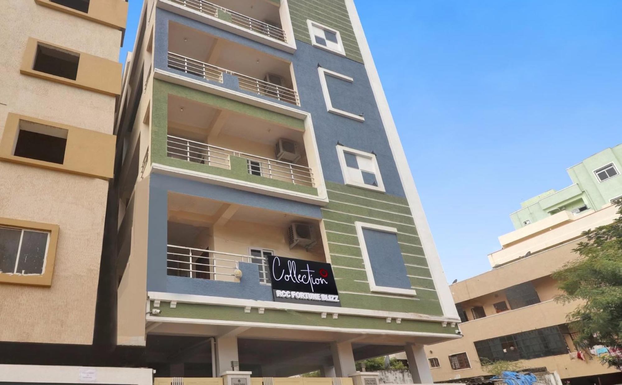 ホテル Super Townhouse Rcc Blizz Kondapur  エクステリア 写真