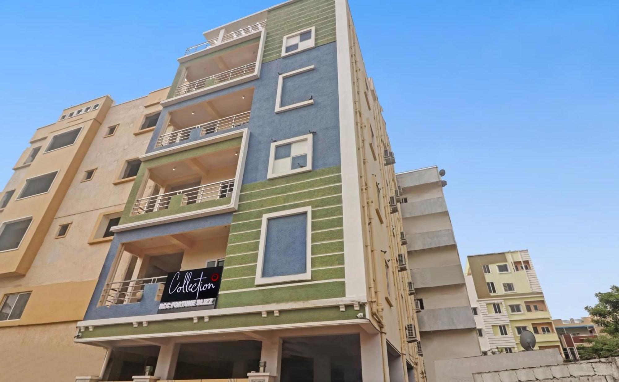 ホテル Super Townhouse Rcc Blizz Kondapur  エクステリア 写真